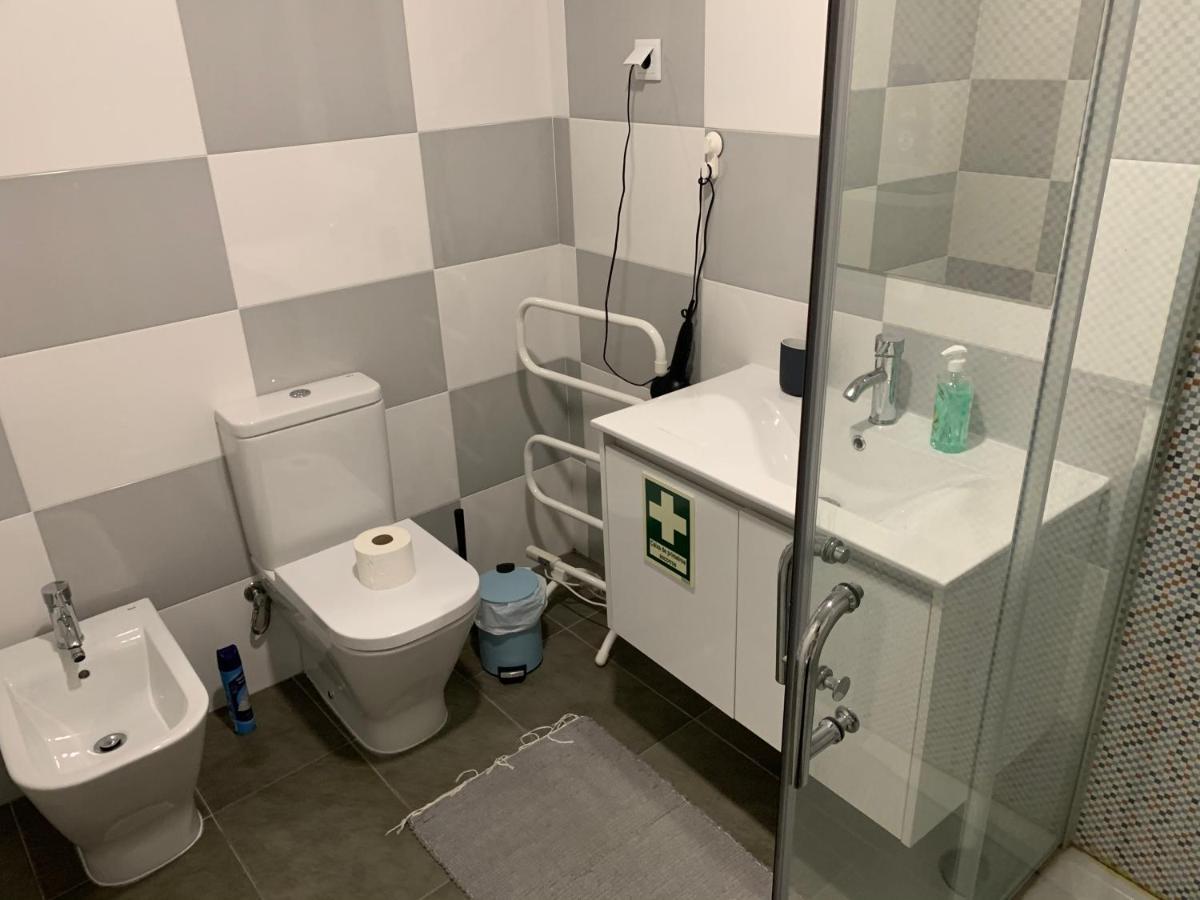 Liberty Guest House 蓬蒂-迪索尔 外观 照片