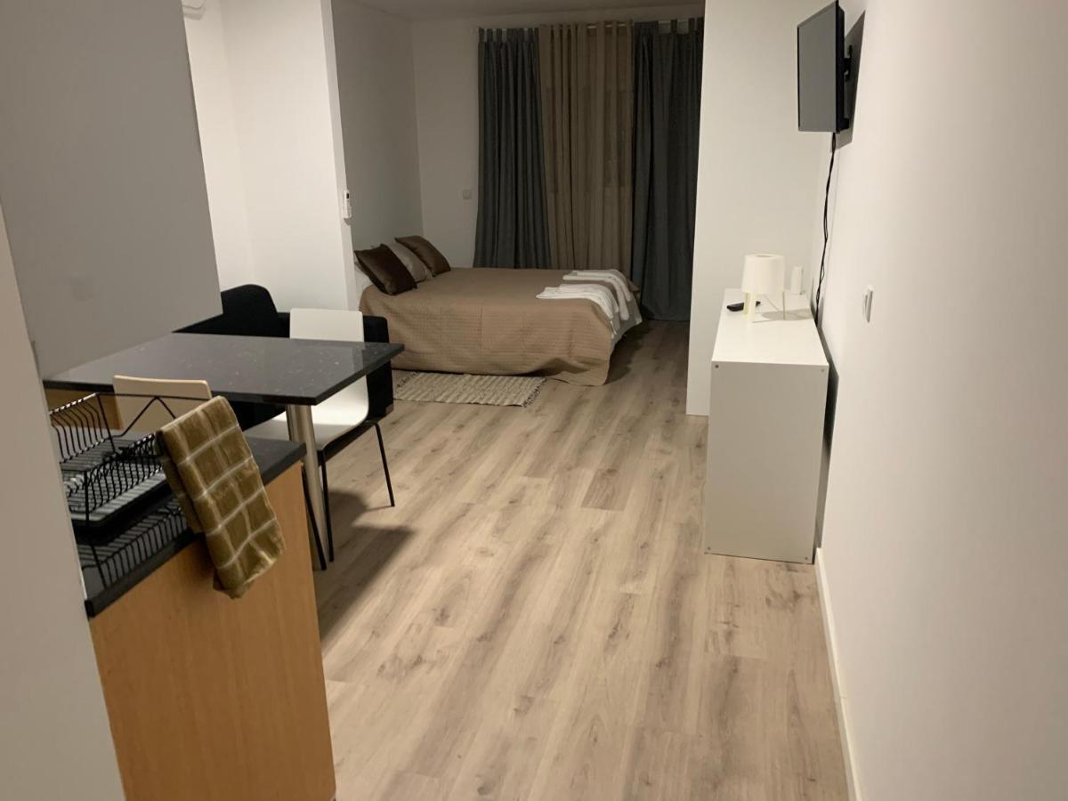 Liberty Guest House 蓬蒂-迪索尔 外观 照片